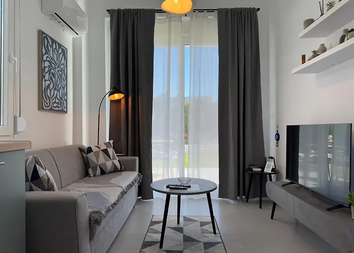 Charisma Apartment *